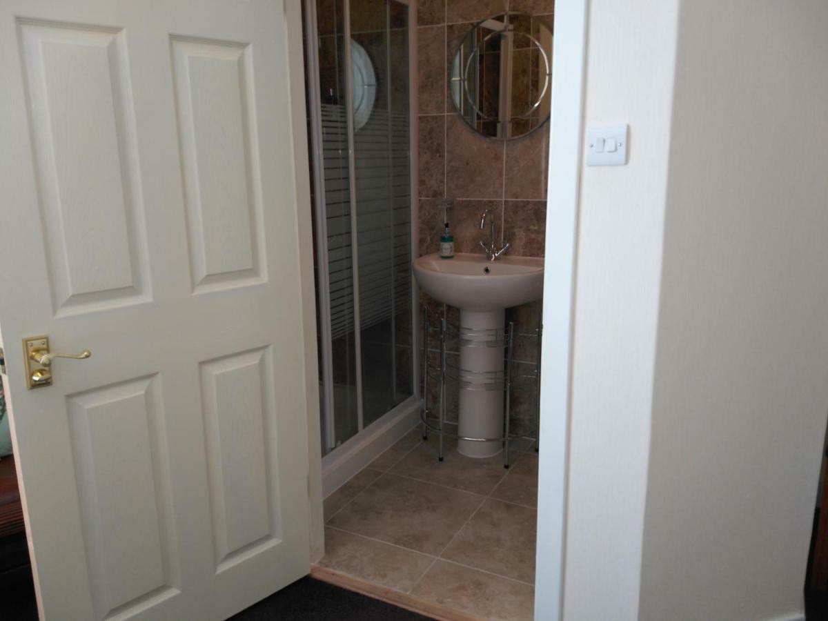 Ayre Of Cara Bed & Breakfast Pierowall Dış mekan fotoğraf